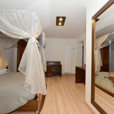 Hotel Sole Пассо-дель-Тонале Екстер'єр фото