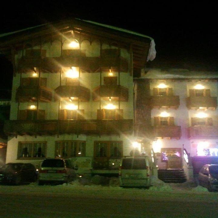Hotel Sole Пассо-дель-Тонале Екстер'єр фото